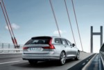 foto: 173870_Volvo_V90_Location_3_4_Rear.jpg