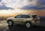 foto: 02 Jeep Cherokee Overland 2016.jpg
