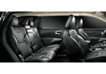 foto: 03 Jeep Cherokee Overland 2016 interior.jpg