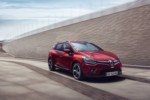 foto: 03 Renault Clio Sport Tourer Restyling 2016.jpg