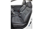 foto: 29 Hyundai Ioniq hibrido interior asientos delanteros.jpg