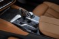 foto: 29 BMW 530d xDrive Luxury 2017 interior consola steptronic.jpg