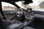 foto: 52 Mercedes-AMG  GLA 45 4MATIC Restyling 2017 interior salpicadero.jpg