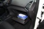 foto: 26 Ford EcoSport 1.5 TDCI Titanium interior guantera.jpg