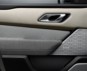 foto: 51 Range_Rover_Velar_2017 interior puerta.jpg