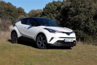 foto: 01 Toyota C-HR Hybrid 122 Dynamic Plus 2017.jpg