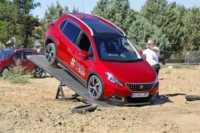 foto: 04 Peugeot 5008 SUV Trophy Autocine de Madrid RACE.jpg