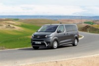 foto: 10 Toyota Proace Shuttle 2.0 D-4D 150 Active Plus.JPG