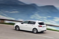 foto: 09 Peugeot 308 restyling 2017.jpg
