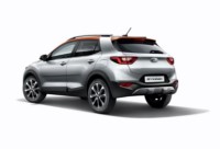 foto: 01e Kia Stonic 2017.jpg