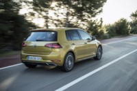 foto: 10 Volkswagen Golf 1.5 TSI Evo MY17.jpg