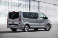 foto: 02 Opel Vivaro Plus y Tourer 2017.jpeg