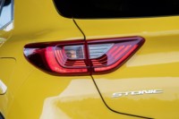 foto: 08e Kia Stonic 2017.jpg