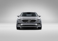 foto: 06_Volvo_V90_Studio_Front.jpg