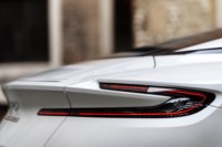 foto: 15 Aston Martin DB11 V8.jpg