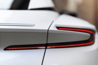 foto: 16 Aston Martin DB11 V8.jpg