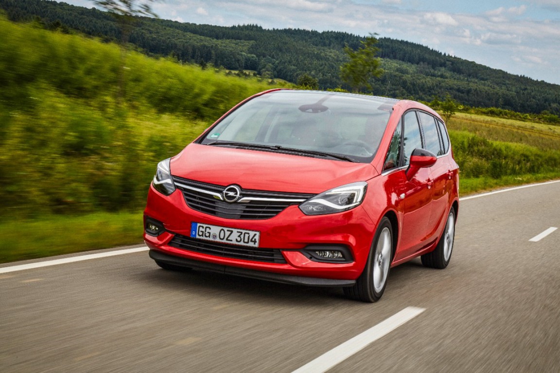 foto: Opel Zafira con IntelliLink Navi 4.0_3.jpeg