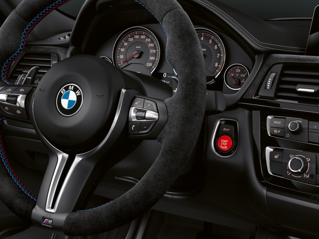 foto: 09b BMW M3 CS 2017.jpg