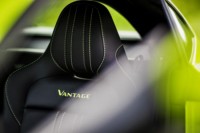 foto: 24 Aston Martin Vantage 2018.jpg