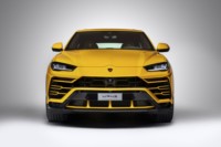 foto: 04 Lamborghini Urus 2018.jpg