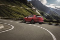 foto: 07 Alfa_Romeo_Stelvio_Quadrifoglio_2017.jpg