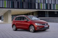 foto: 03 Volkswagen Golf Sportsvan 2018 restyling.jpg