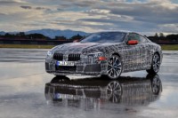 foto: 01 BMW Serie 8 Coupé 2018 espia spy camuflado circuito.jpg