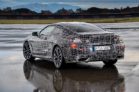 foto: 02 BMW Serie 8 Coupé 2018 espia spy camuflado circuito.jpg