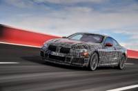 foto: 04 BMW Serie 8 Coupé 2018 espia spy camuflado circuito.jpg