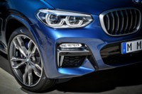 foto: 31 BMW X3 M40i 2018 fros led.jpg