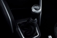 foto: 23e Dacia Duster 2018 palanca.jpg