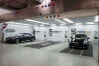 foto: 31.Mercedes-Benz Madrid Flagship Store - Taller de carrocería.jpg