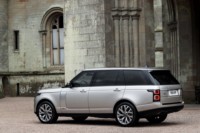 foto: 10 Range Rover P400e 2018.jpg