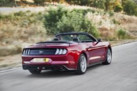 foto: 30 Ford Mustang 2018 Restyling.jpg