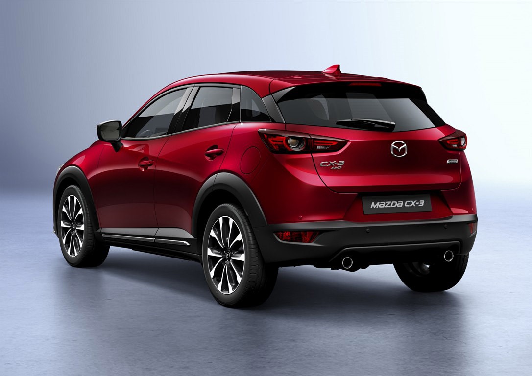 foto: 02 Mazda_CX-3_2018_restyling.jpg