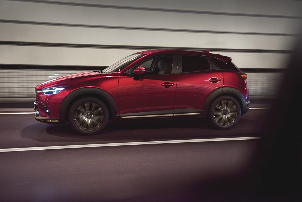 foto: 04 Mazda_CX-3_2018_restyling.jpg