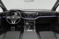 foto: 25 vw touareg r-line 2019 interior salpicadero.jpg