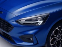 foto: 03c Ford Focus ST-Line 2018 faros.jpg