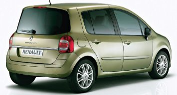 Renault_Modus_400