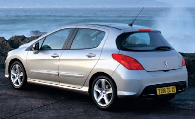 Peugeot_308_402