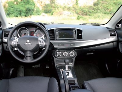 MITSUBISHI_LANCER_SPORTBACK_401 MITSUBISHI_LANCER_SPORTBACK_401
