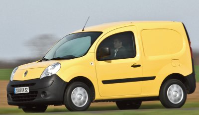 RENAULT_KANGOO_FURGÓN_400