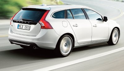 2011_Volvo_V60_403
