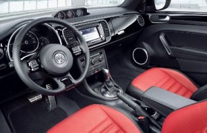 2011_Volwagen_Beetle_401