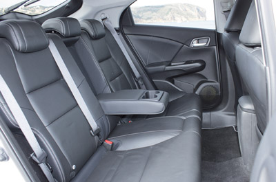 2012_Honda_Civic_03