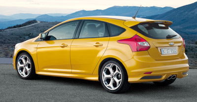 2012_sep_Ford_Focus_03