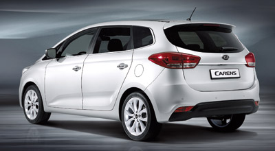 2012_nov_kia_carens_03