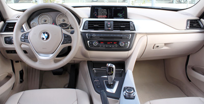 mar_2013_bmw3touring_02