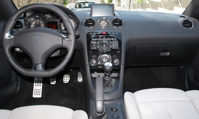 sep_2010_peugeot_rcz_02