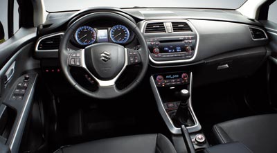 ab_2013_suzuki_sx4_02